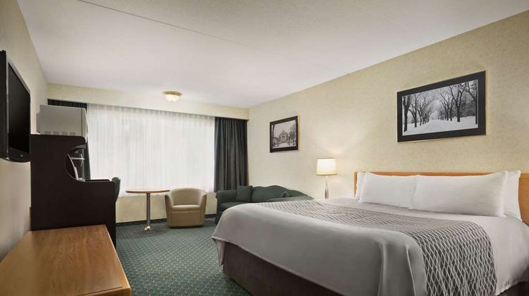 Travelodge Winnipeg East Suite