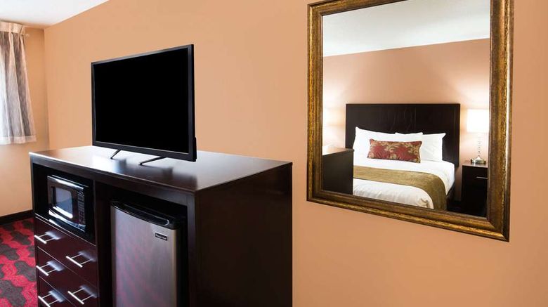 <b>Travelodge East Portland/Gresham Room</b>. Images powered by <a href="https://iceportal.shijigroup.com/" title="IcePortal" target="_blank">IcePortal</a>.