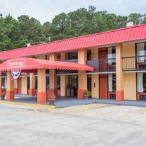 Travelodge Savannah Area/Richmond Hill
