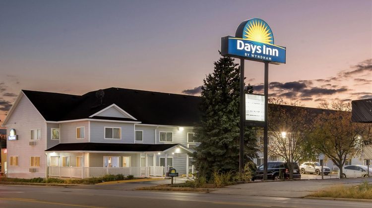 Days Inn Ames Exterior