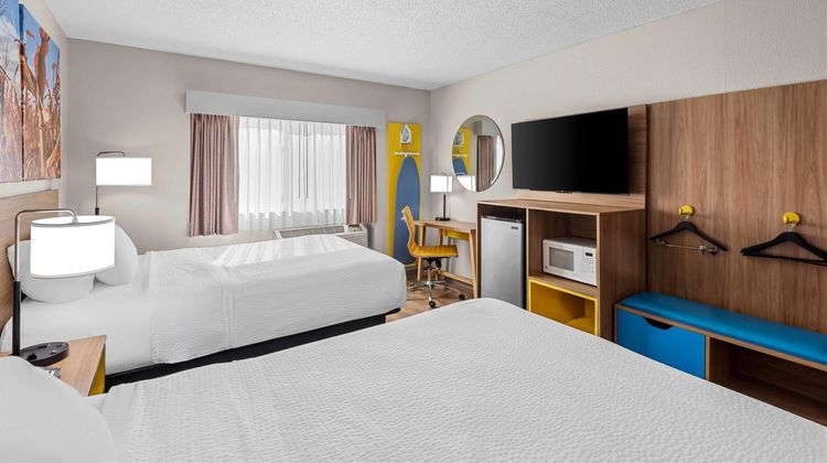 Days Inn Ames Room
