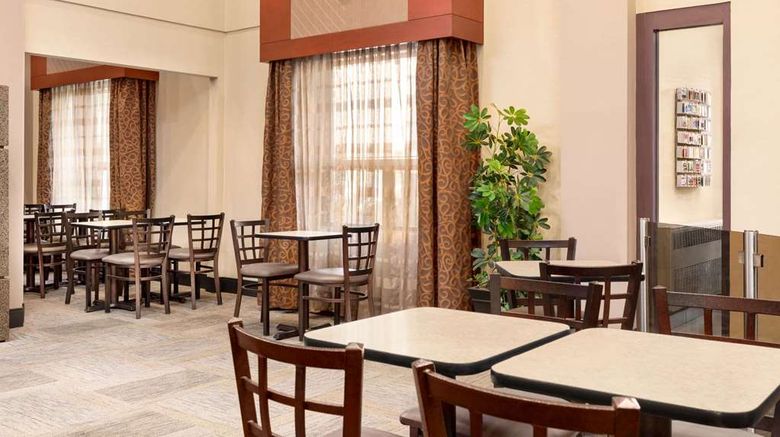 <b>Travelodge Oshawa Other</b>. Images powered by <a href="https://iceportal.shijigroup.com/" title="IcePortal" target="_blank">IcePortal</a>.