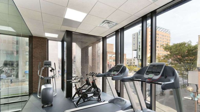 <b>Travelodge Hotel Montreal Centre Health</b>. Images powered by <a href="https://iceportal.shijigroup.com/" title="IcePortal" target="_blank">IcePortal</a>.