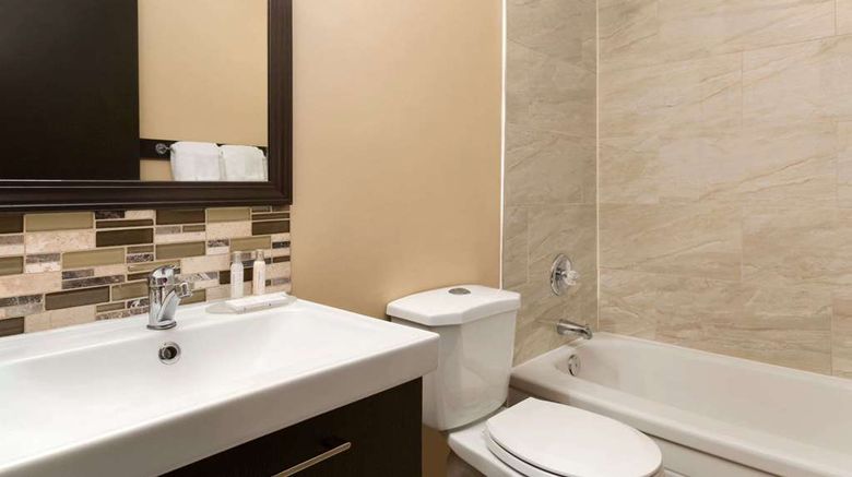 <b>Travelodge Kenora Room</b>. Images powered by <a href="https://iceportal.shijigroup.com/" title="IcePortal" target="_blank">IcePortal</a>.