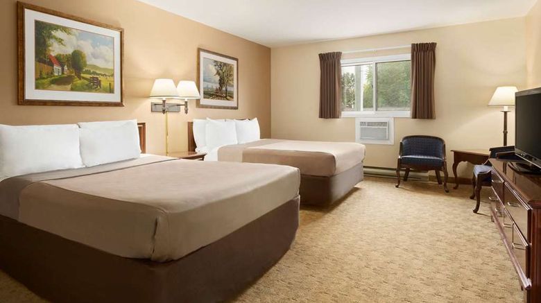 <b>Travelodge Kenora Room</b>. Images powered by <a href="https://iceportal.shijigroup.com/" title="IcePortal" target="_blank">IcePortal</a>.