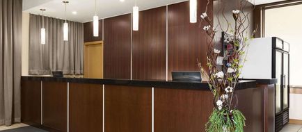 Travelodge Edmonton West Lobby