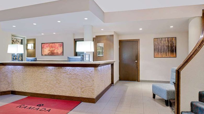 <b>Ramada Kamloops Lobby</b>. Images powered by <a href="https://iceportal.shijigroup.com/" title="IcePortal" target="_blank">IcePortal</a>.
