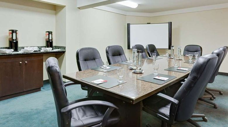 <b>Ramada Kamloops Meeting</b>. Images powered by <a href="https://iceportal.shijigroup.com/" title="IcePortal" target="_blank">IcePortal</a>.