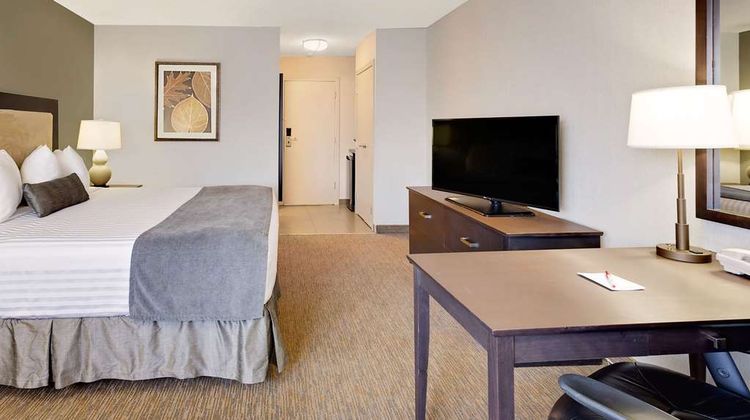 Ramada Kamloops Room