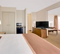 Ramada Kamloops Room