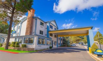 Days Inn & Suites East Flagstaff