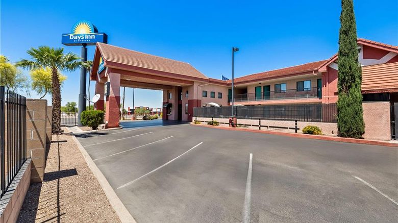 <b>Days Inn Tucson Airport Exterior</b>. Images powered by <a href="https://iceportal.shijigroup.com/" title="IcePortal" target="_blank">IcePortal</a>.
