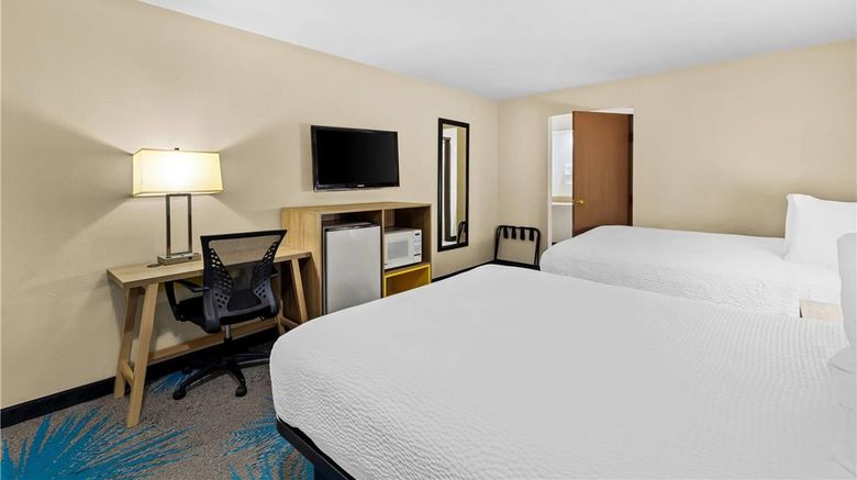 <b>Days Inn Tucson Airport Room</b>. Images powered by <a href="https://iceportal.shijigroup.com/" title="IcePortal" target="_blank">IcePortal</a>.
