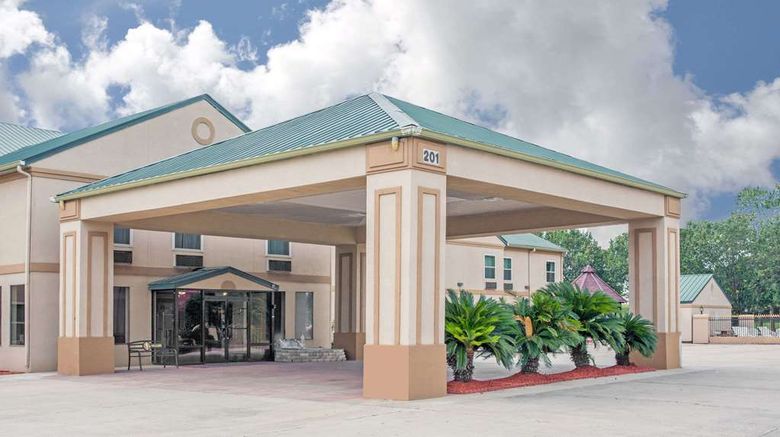 Days Inn Denham Springs-Baton Rouge East Exterior. Images powered by <a href="https://iceportal.shijigroup.com" target="_blank" rel="noopener">Ice Portal</a>.