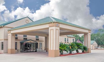 Days Inn Denham Springs-Baton Rouge East