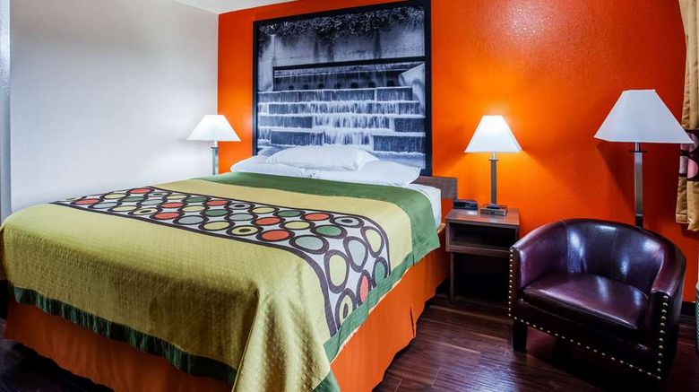 <b>Super 8 by Wyndham Giddings Room</b>. Images powered by <a href="https://iceportal.shijigroup.com/" title="IcePortal" target="_blank">IcePortal</a>.