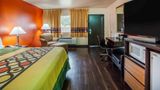 Super 8 by Wyndham Giddings Room
