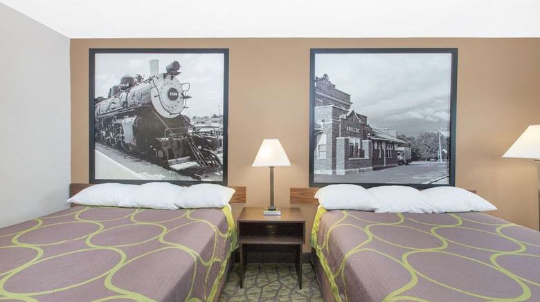 <b>Super 8 Belleville Room</b>. Images powered by <a href="https://iceportal.shijigroup.com/" title="IcePortal" target="_blank">IcePortal</a>.