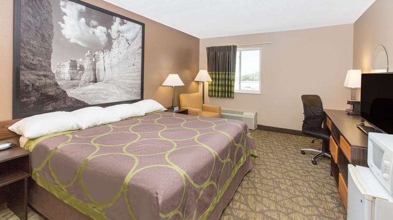 <b>Super 8 Belleville Room</b>. Images powered by <a href="https://iceportal.shijigroup.com/" title="IcePortal" target="_blank">IcePortal</a>.