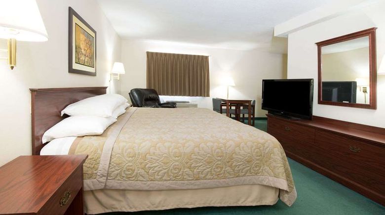 <b>Super 8 Richmond Suite</b>. Images powered by <a href="https://iceportal.shijigroup.com/" title="IcePortal" target="_blank">IcePortal</a>.