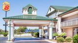 Super 8 Marianna Exterior