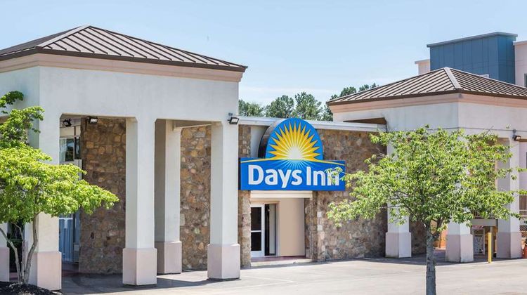 Days Inn Charlottesville/University Area Exterior