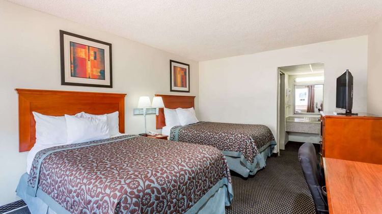 Days Inn Charlottesville/University Area Room