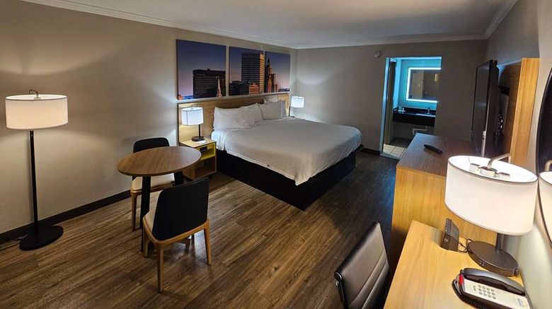 <b>Days Inn by Wyndham Wilmington/Newark Room</b>. Images powered by <a href="https://iceportal.shijigroup.com/" title="IcePortal" target="_blank">IcePortal</a>.