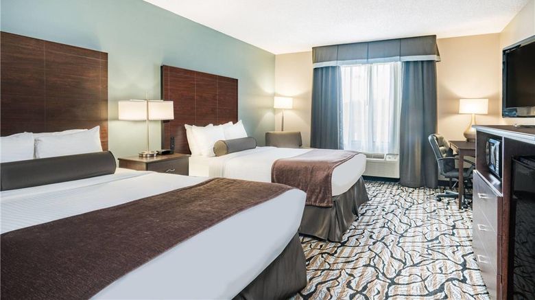 <b>Days Inn & Suites Wausau Room</b>. Images powered by <a href="https://iceportal.shijigroup.com/" title="IcePortal" target="_blank">IcePortal</a>.