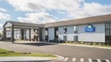 Days Inn & Suites Wausau Exterior