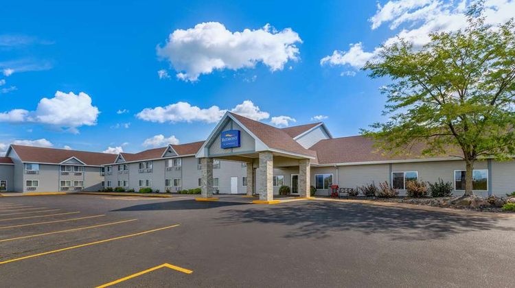 Baymont by Wyndham Baldwin Exterior