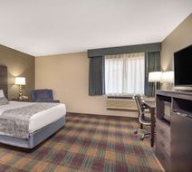 Baymont by Wyndham Baldwin Room