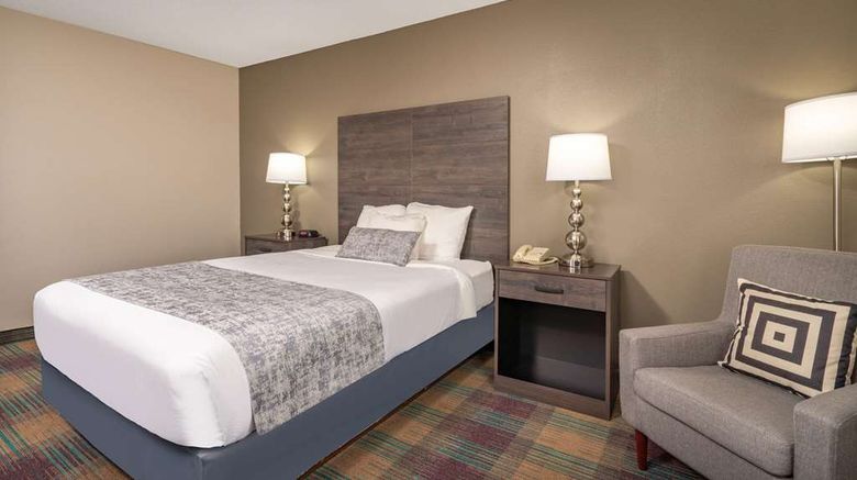 <b>Baymont by Wyndham Baldwin Room</b>. Images powered by <a href="https://iceportal.shijigroup.com/" title="IcePortal" target="_blank">IcePortal</a>.