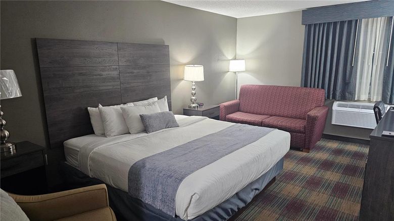 <b>Baymont by Wyndham Baldwin Room</b>. Images powered by <a href="https://iceportal.shijigroup.com/" title="IcePortal" target="_blank">IcePortal</a>.