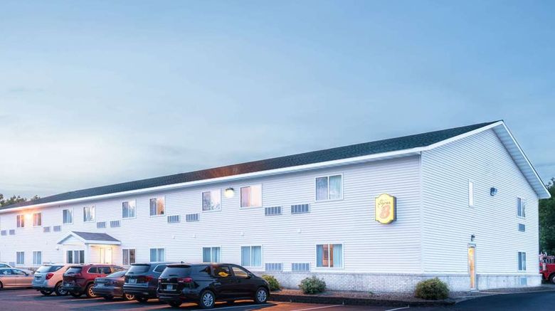 <b>Super 8 Phillips Exterior</b>. Images powered by <a href="https://iceportal.shijigroup.com/" title="IcePortal" target="_blank">IcePortal</a>.