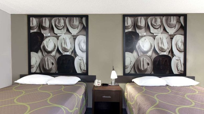 <b>Super 8 Victoria/North/Mall Area Room</b>. Images powered by <a href="https://iceportal.shijigroup.com/" title="IcePortal" target="_blank">IcePortal</a>.