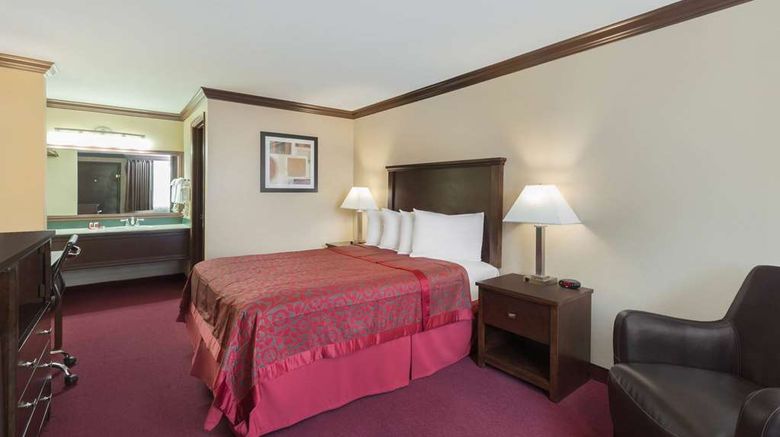 <b>Days Inn Auburn/ Federal Way Room</b>. Images powered by <a href="https://iceportal.shijigroup.com/" title="IcePortal" target="_blank">IcePortal</a>.