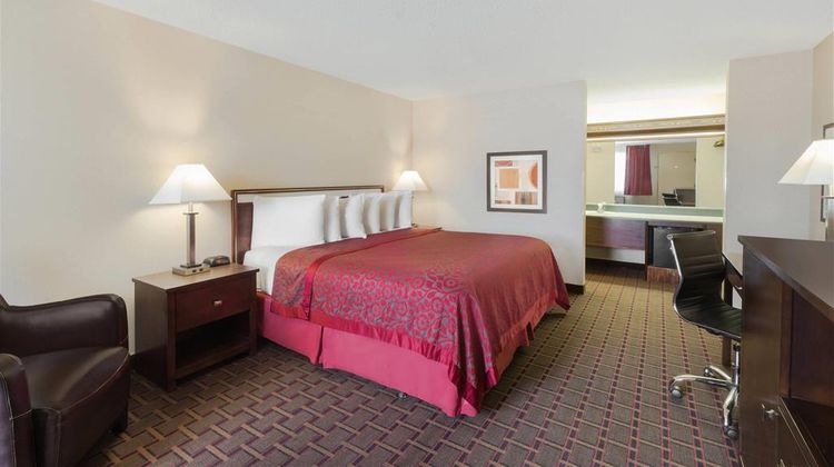 Days Inn Auburn/ Federal Way Room
