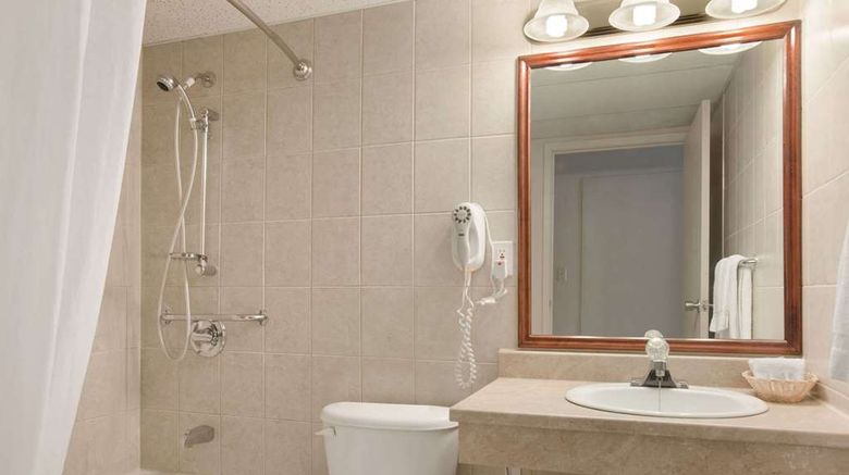 <b>Travelodge Cambridge/Waterloo Hotel Room</b>. Images powered by <a href="https://iceportal.shijigroup.com/" title="IcePortal" target="_blank">IcePortal</a>.