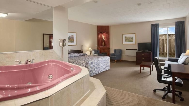 <b>Travelodge Cambridge/Waterloo Hotel Room</b>. Images powered by <a href="https://iceportal.shijigroup.com/" title="IcePortal" target="_blank">IcePortal</a>.