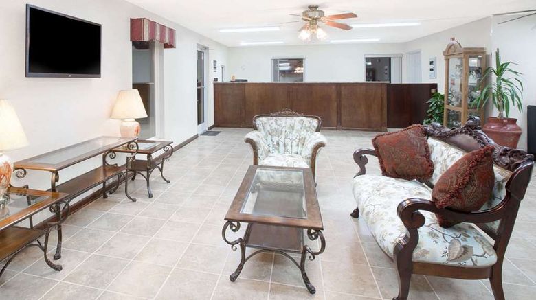 <b>Super 8 Whiteville Lobby</b>. Images powered by <a href="https://iceportal.shijigroup.com/" title="IcePortal" target="_blank">IcePortal</a>.