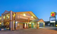 Super 8 La Marque TX/Texas City Area