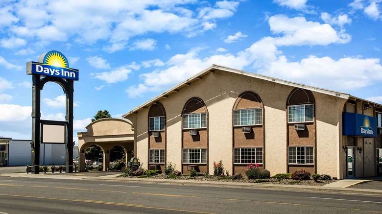 <b>Days Inn Yakima Exterior</b>. Images powered by <a href="https://iceportal.shijigroup.com/" title="IcePortal" target="_blank">IcePortal</a>.