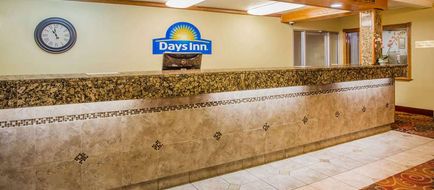 Days Inn Yakima Lobby