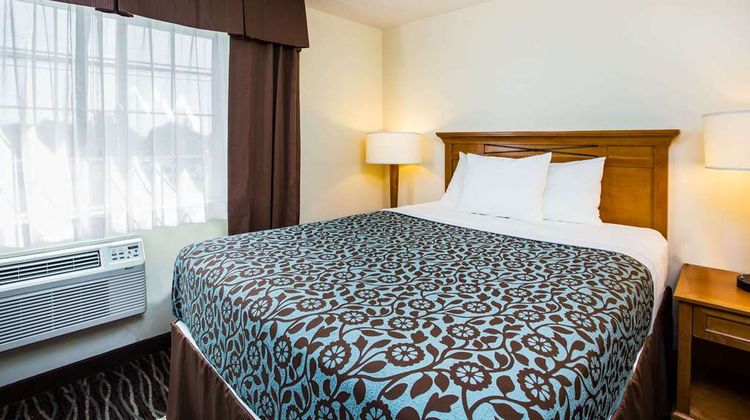 Days Inn Yakima Suite