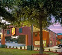 Super 8 Gainesville Exterior