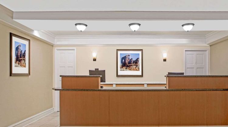 Days Inn Casper Lobby