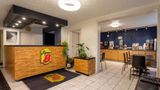 Super 8 Wooster Lobby