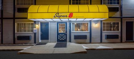 Super 8 Wooster Exterior