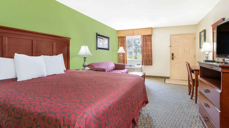 Days Inn & Suites Wichita Room
